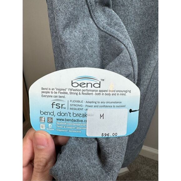 Gray Bend Active Athletic Hoodie Size Medium NWT - Picture 6 of 6
